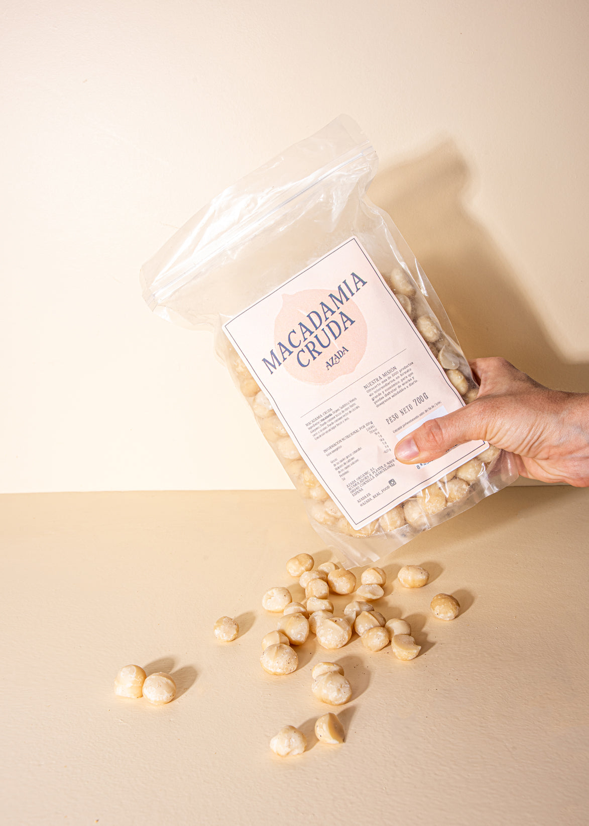 Raw macadamia 700g