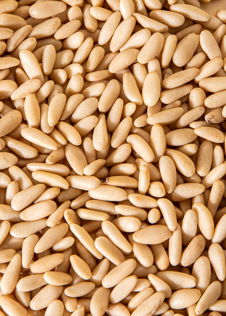 Raw pine nuts 700g